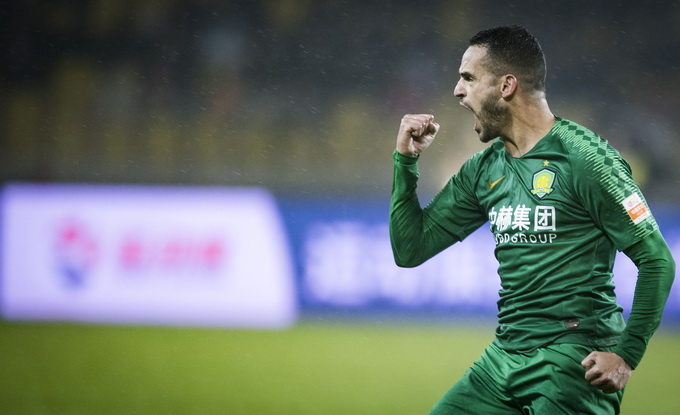  曼联中场核心伤愈归队，首发登场即贡献致胜助攻